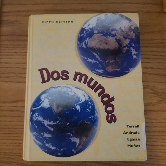 DOS MUNDOS Spanish Learning Textbook - Picture 2 of 12
